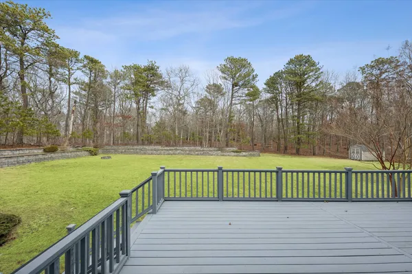 $1,850,000 | 61 Channing Cross, Hampton Bays, NY 11946