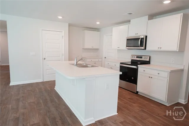 $2,400 | 139 Painted Lady Loop, Savannah, GA 31419