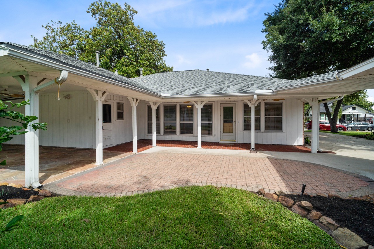 702 3rd Street Humble, TX 77338 - Photo 11 of 44 Gallery Image 11