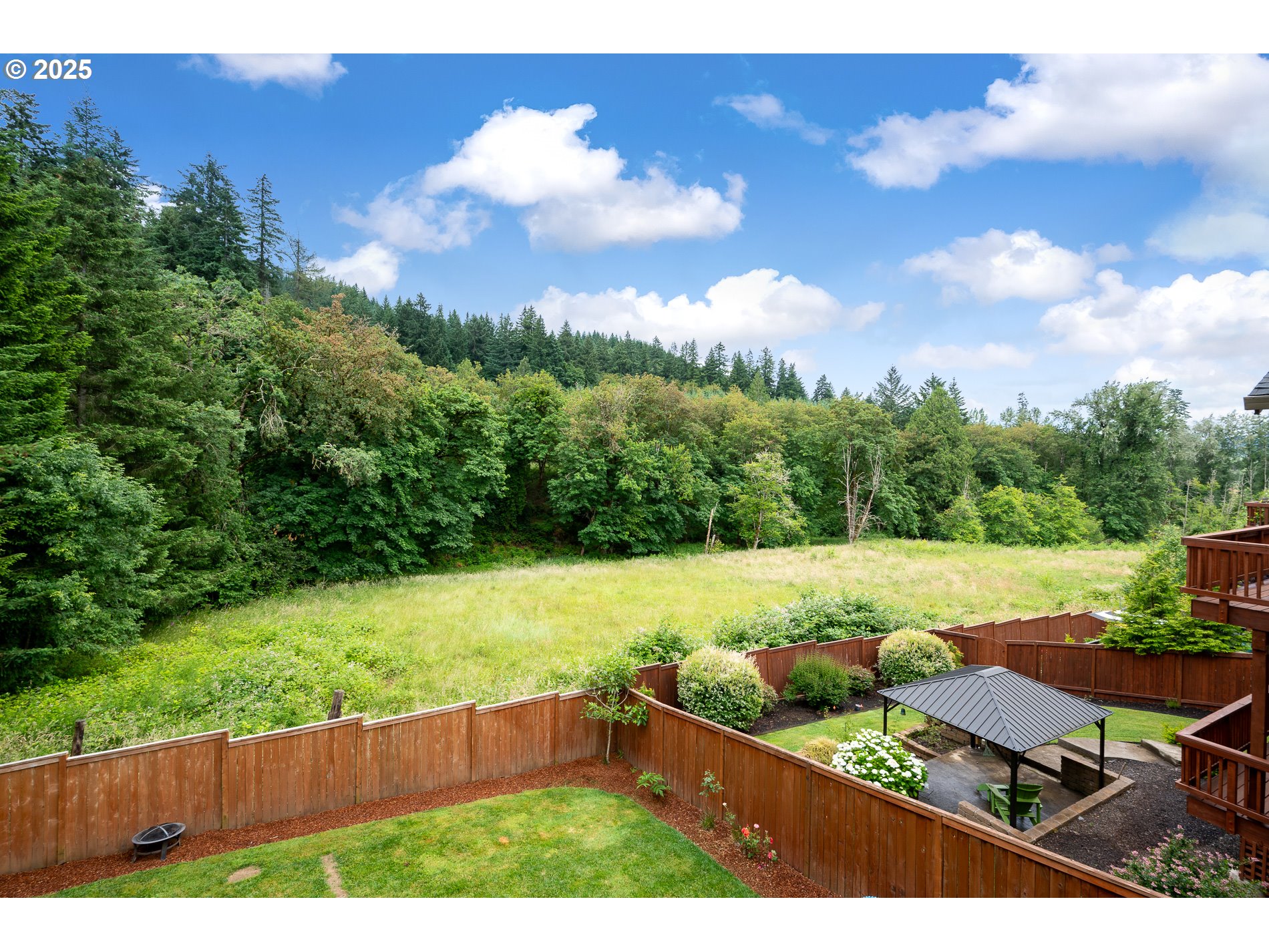 2314 Southwest 43rd Street Gresham, OR 97080 - Photo 12 of 36 a view of an outdoor space and yard