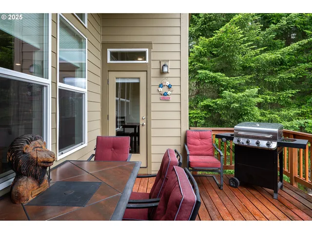 a view of outdoor seating space