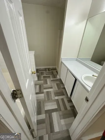 $1,500 | 465 Eagles Crossing Circle, Riverdale, GA 30274