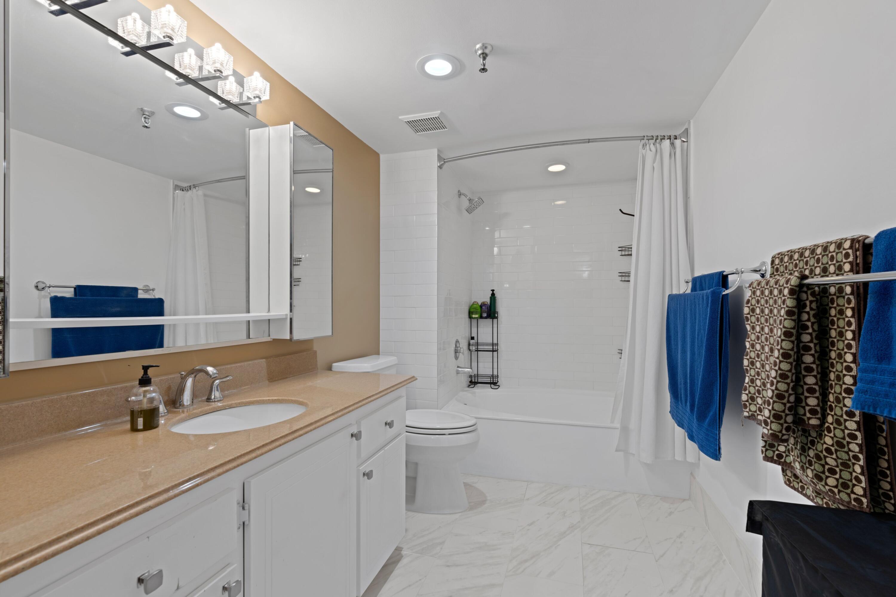 198 Northwest 67th Street, Unit 103 Boca Raton, FL 33487 - Photo 9 of 24 Master Bathroom
