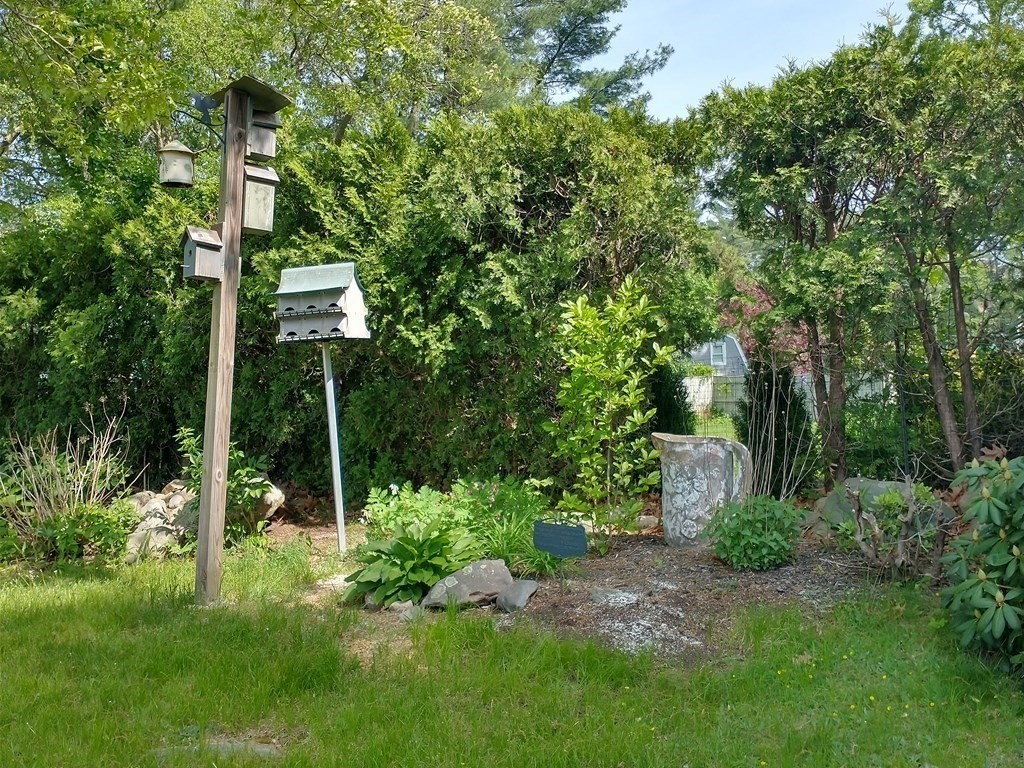 99 Holly Road Taunton, MA 02780 - Photo 8 of 33 Gallery Image 8