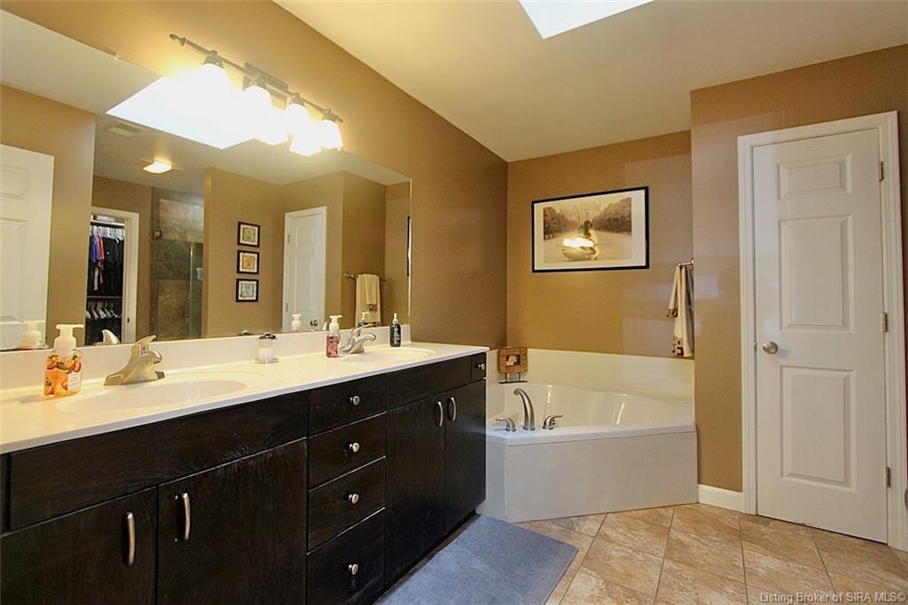 3068 Cobblers Crossing Road New Albany, IN 47150 - Photo 22 of 70 Gallery Image 22