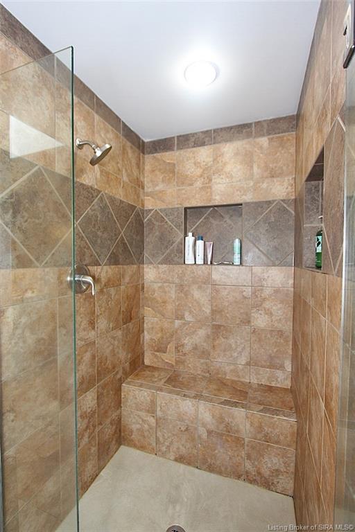 3068 Cobblers Crossing Road New Albany, IN 47150 - Photo 26 of 70 Gallery Image 26