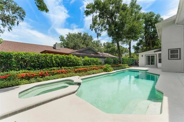 $1,224,000 | 109 East 12th Avenue, Windermere, FL 34786