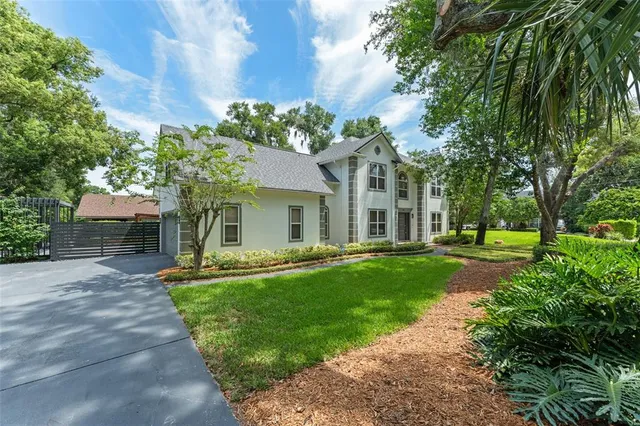 $1,224,000 | 109 East 12th Avenue, Windermere, FL 34786