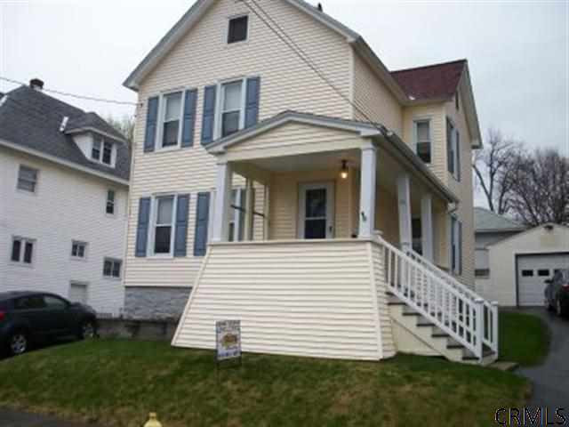35 Romeyn Avenue Amsterdam, NY 12010 - Photo 1 of 17 Photo 1
