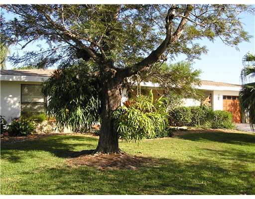 115 Riomar Court Port St. Lucie, FL 34952 - Photo 1 of 13 Primary Photo