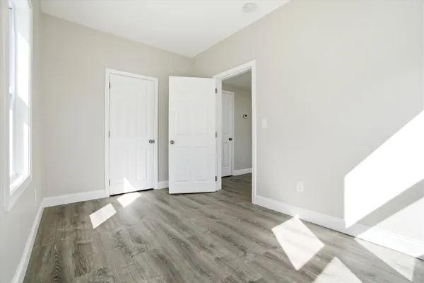 $2,200 | 254 Auburn Street, Unit 1, Manchester, NH 03103