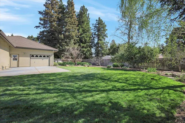 $1,190,000 | 620 Lyndsey Lane, Yuba City, CA 95993