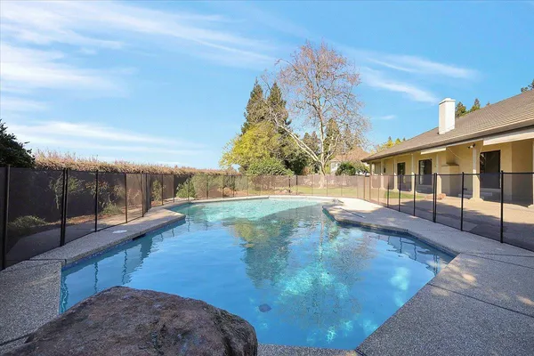 $1,190,000 | 620 Lyndsey Lane, Yuba City, CA 95993