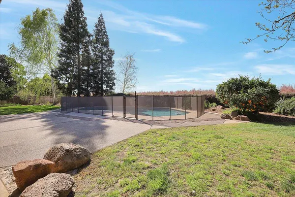 $1,190,000 | 620 Lyndsey Lane, Yuba City, CA 95993