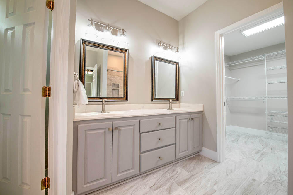 5424 Cemetery Road Grovetown, GA 30813 - Photo 26 of 59 Owner's bathroom with a double sink vanity & walk in closet!