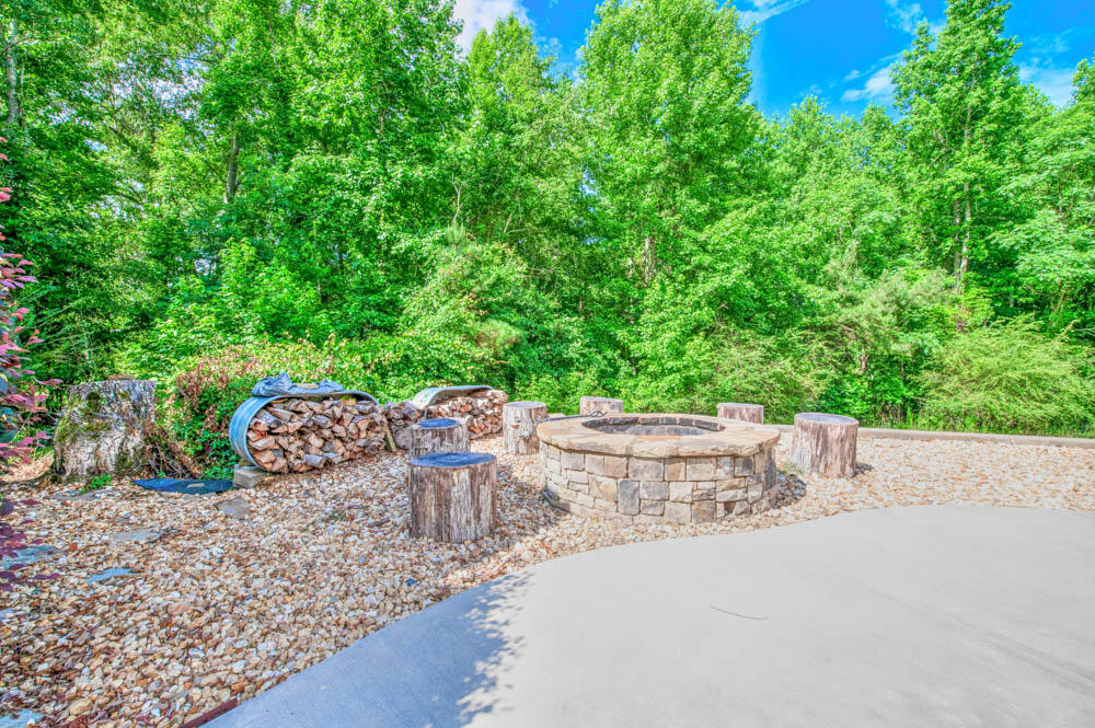 5424 Cemetery Road Grovetown, GA 30813 - Photo 44 of 59 Fire pit!