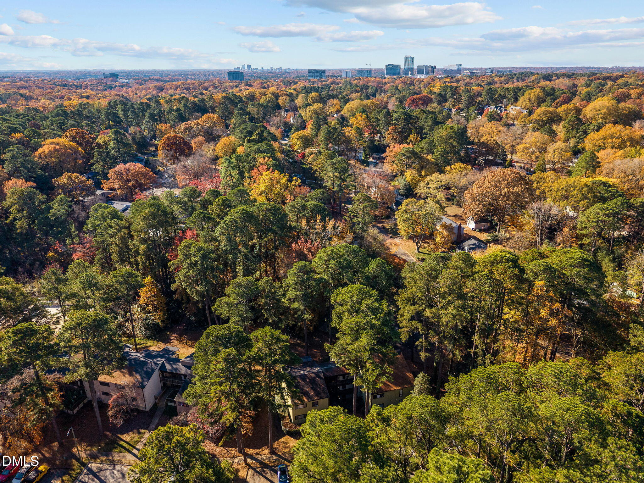 514 Pine Ridge Place Raleigh, NC 27609 - Photo 9 of 38 a view of a city