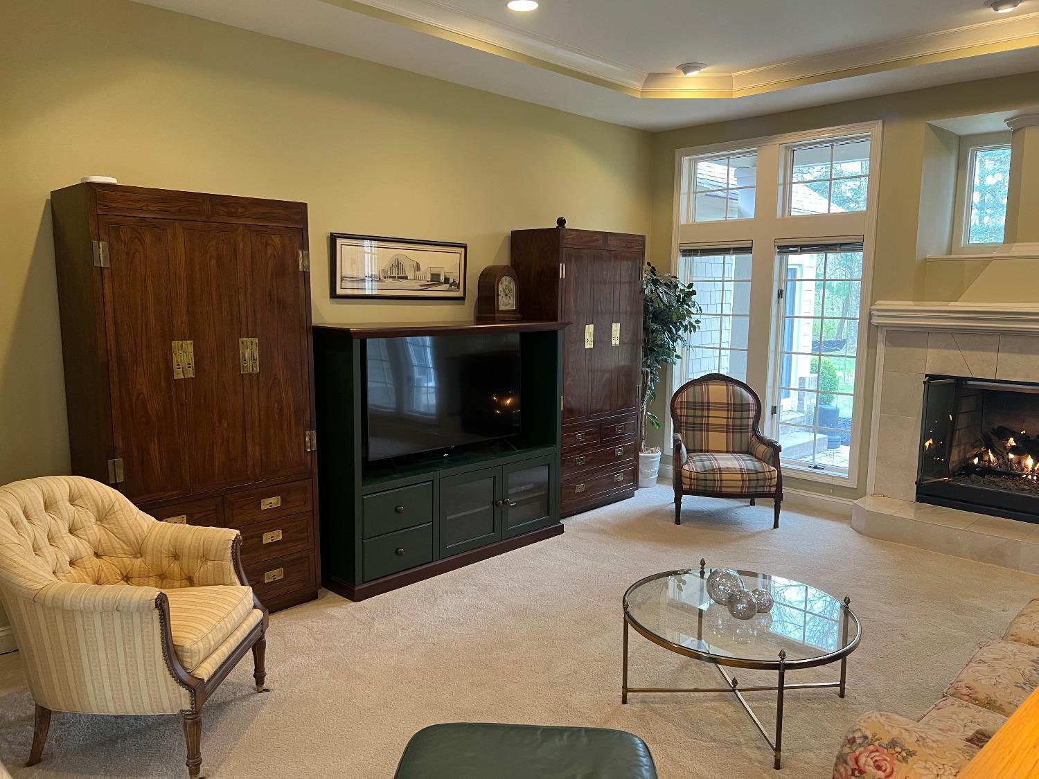 11633 Bank Road Cincinnati, OH 45251 - Photo 4 of 50 Gallery Image 4