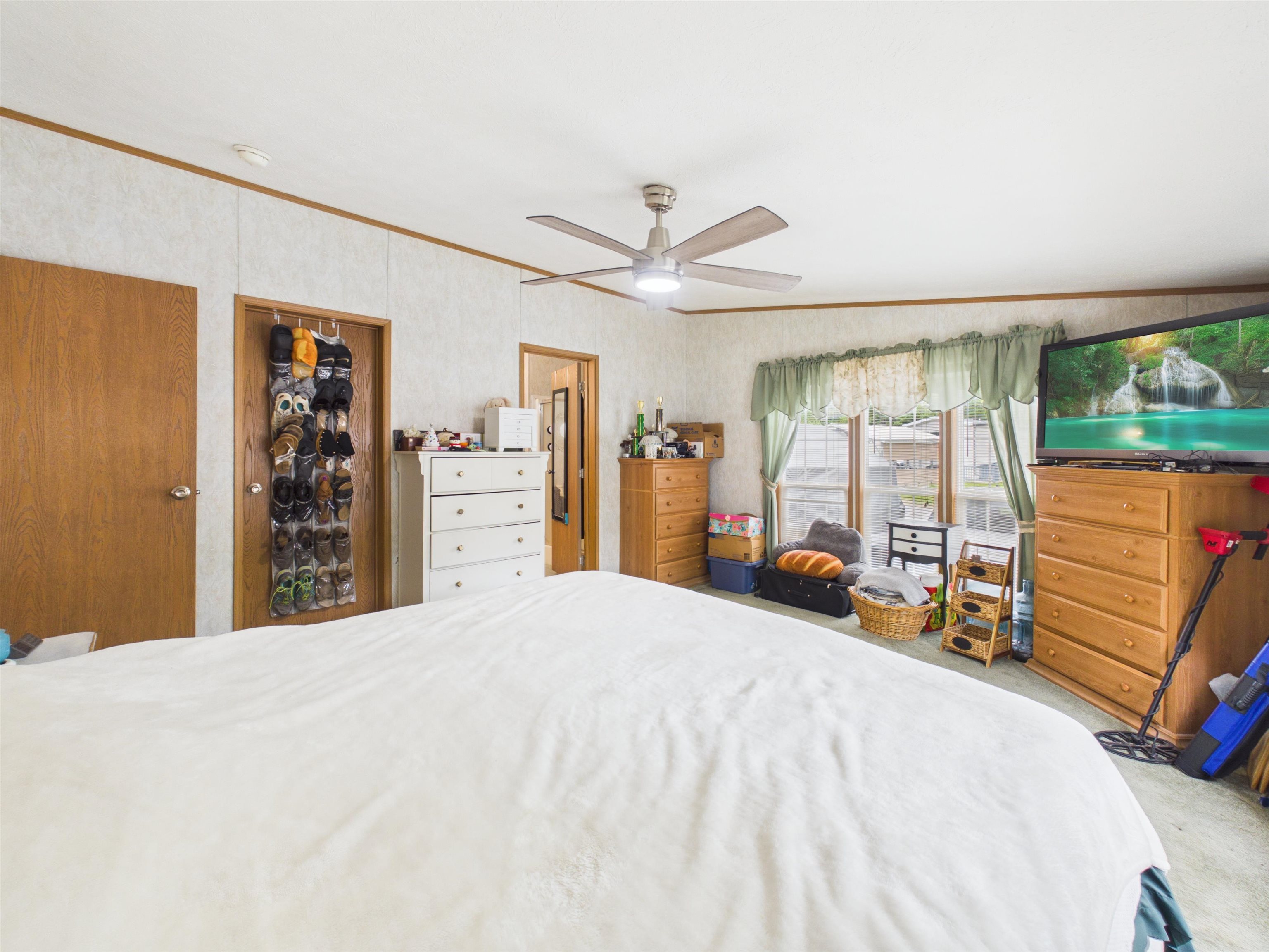57 Sparrow Street Keene, NH 03431 - Photo 22 of 34