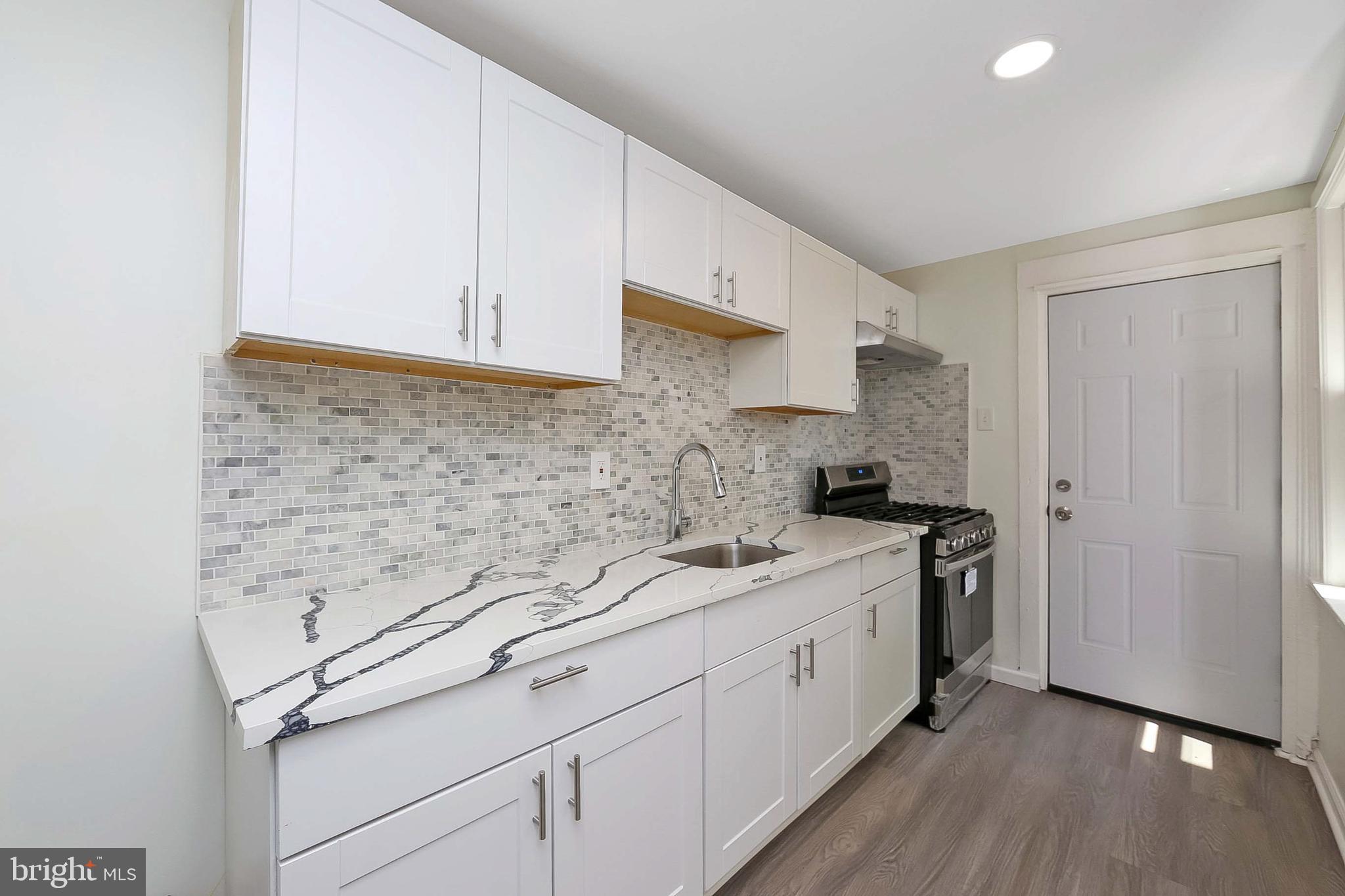 2854 Yorkship Road Camden, NJ 08104 - Photo 8 of 25
