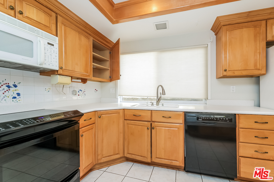 24342 Blueridge Road Lake Forest, CA 92630 - Photo 41 of 52 Gallery Image 41