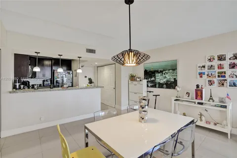 $399,000 | 20335 West Country Club Drive, Unit 809, Aventura, FL 33180