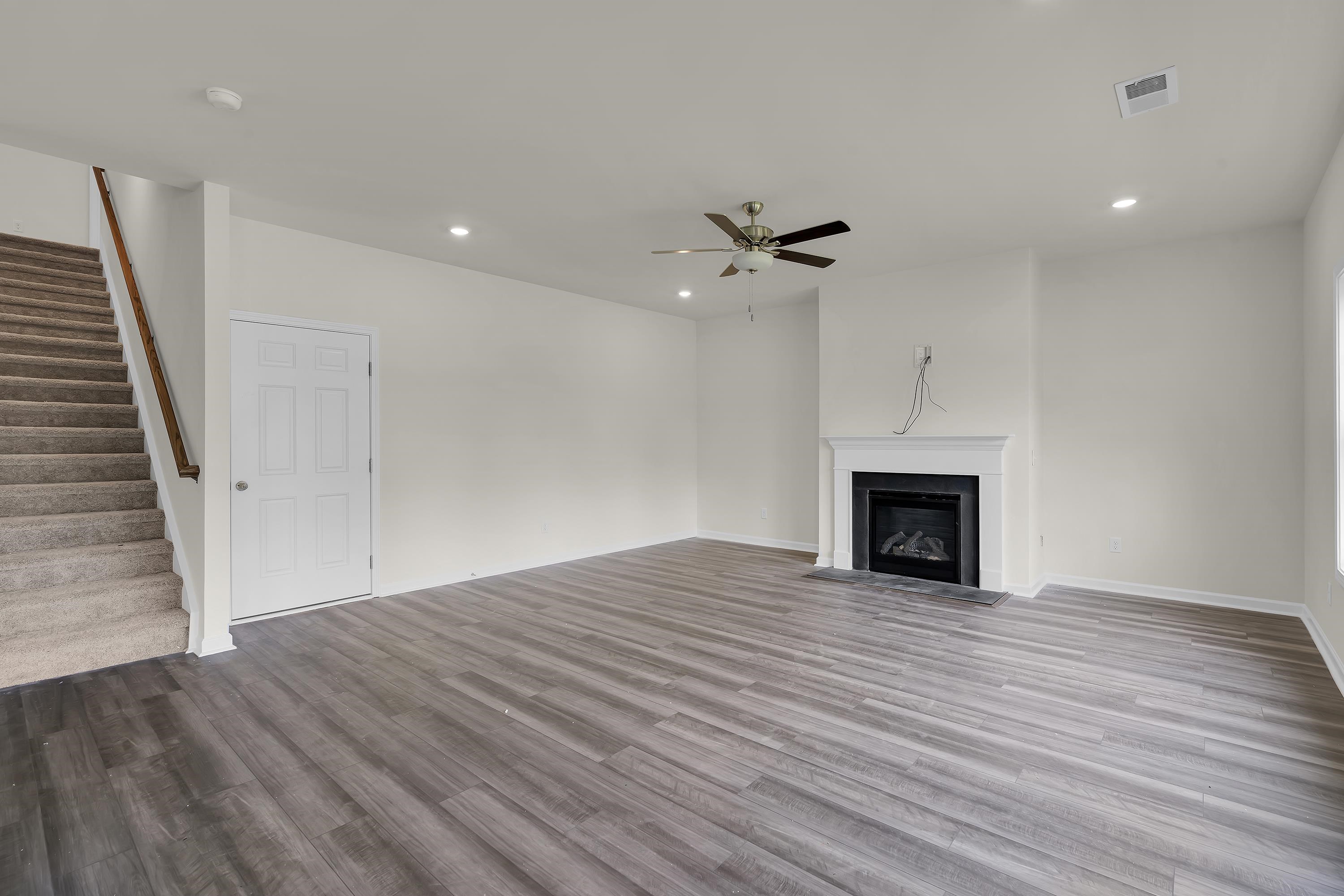 135 Hunter Ridge Drive Boiling Springs, SC 29316 - Photo 8 of 25 Gallery Image 8