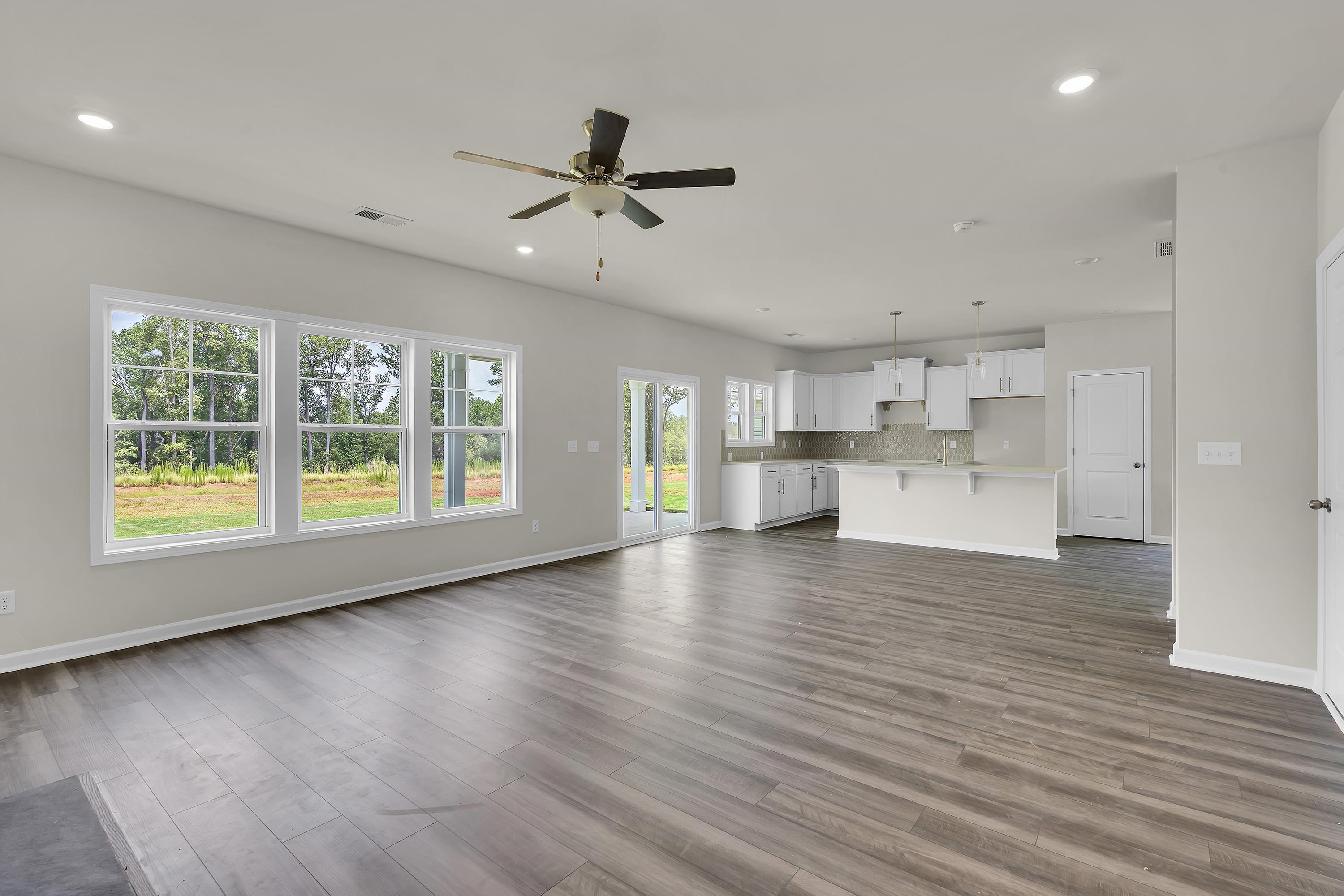 135 Hunter Ridge Drive Boiling Springs, SC 29316 - Photo 9 of 25 Gallery Image 9
