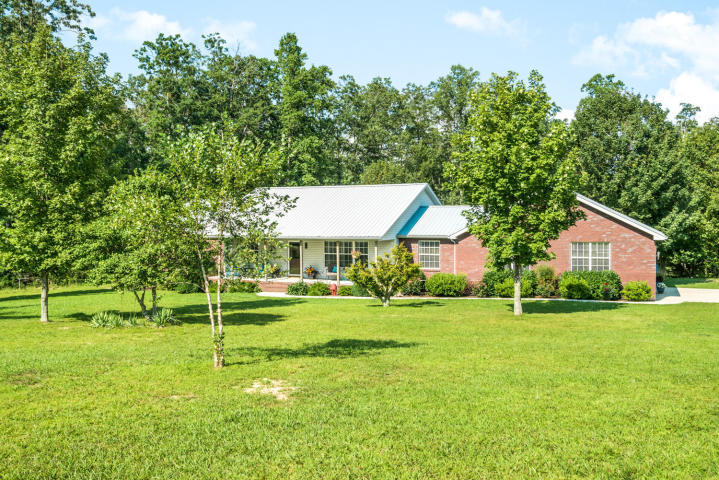 31 Lewis Cross Road Dunlap, TN 37327 - Photo 2 of 40 20170727010838014127000000-o