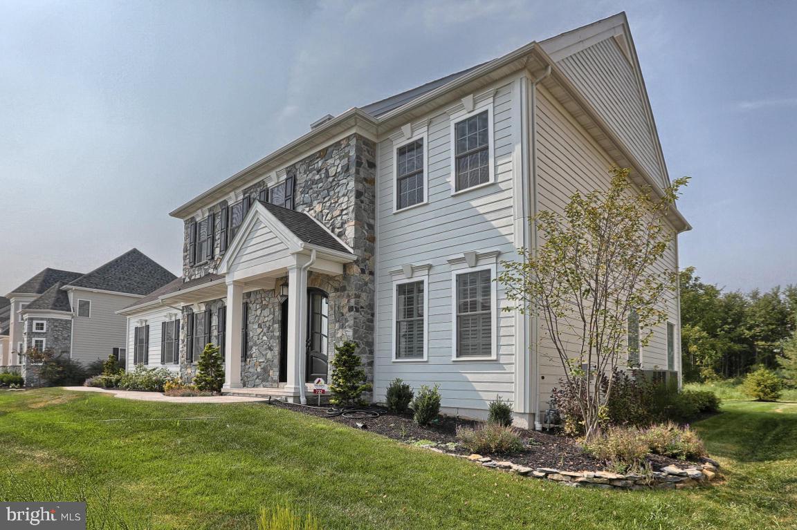 732 Integrity Drive, Unit 143 Lititz, PA 17543 - Photo 2 of 52 Gallery Image 2