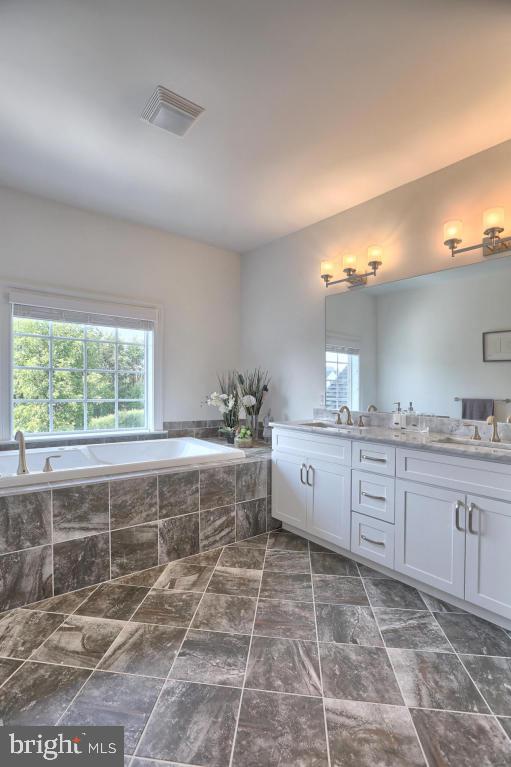 732 Integrity Drive, Unit 143 Lititz, PA 17543 - Photo 32 of 52 Gallery Image 32
