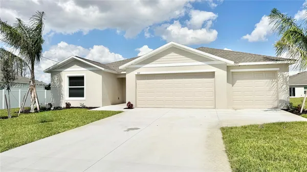$2,400 | 329 Marta Drive, Lehigh Acres, FL 33974