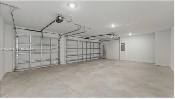 $2,400 | 329 Marta Drive, Lehigh Acres, FL 33974