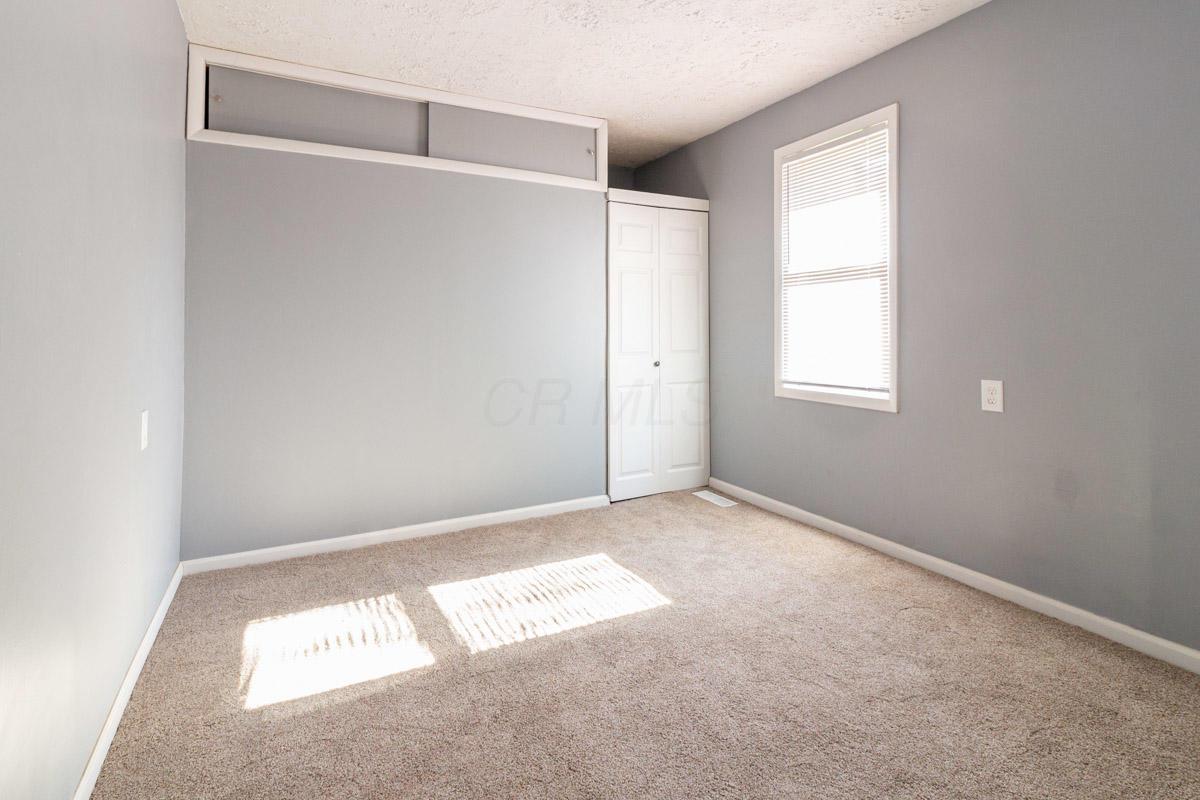 3661 Dixon Road Southwest Pataskala, OH 43062 - Photo 17 of 19 Gallery Image 17