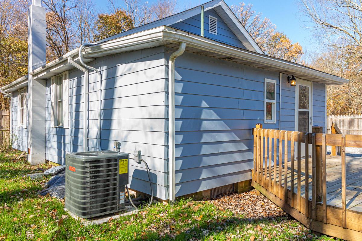 3661 Dixon Road Southwest Pataskala, OH 43062 - Photo 8 of 19 Gallery Image 8