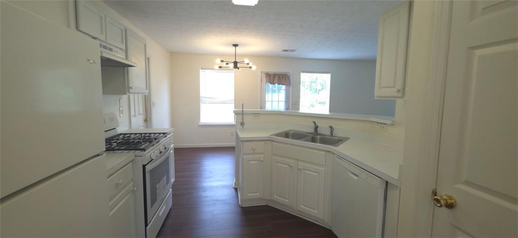 2895 Gallery Grove Snellville, GA 30039 - Photo 6 of 24