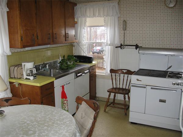 43 St Louis Street Worcester, MA 01607 - Photo 8 of 10 Gallery Image 8