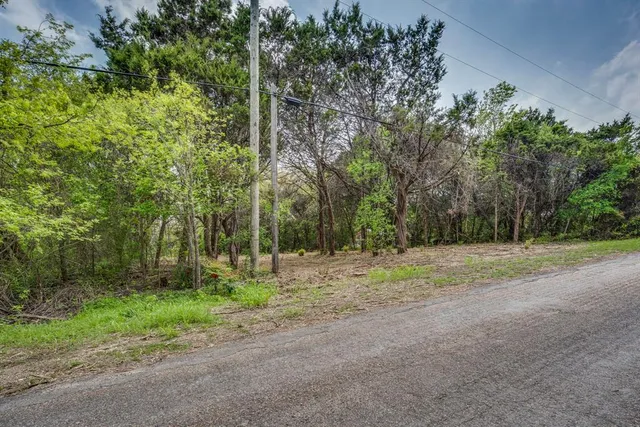 $29,900 | 4923 Shining Star Trail, Rio Vista, TX 76093