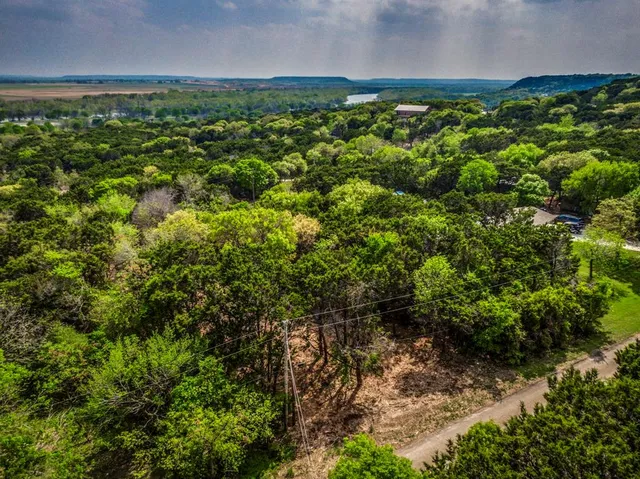 $29,900 | 4923 Shining Star Trail, Rio Vista, TX 76093