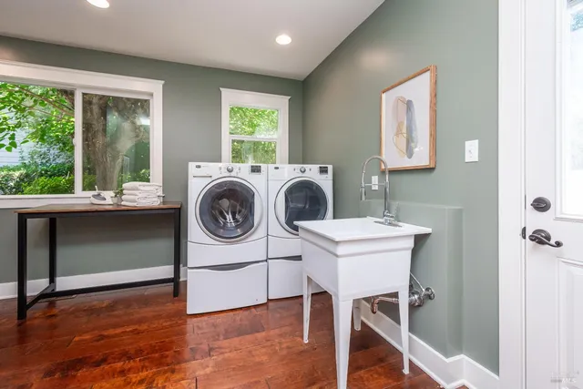 $999,000 | 225 Berna Avenue, Napa, CA 94559