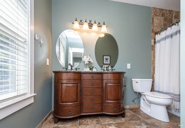 $999,000 | 225 Berna Avenue, Napa, CA 94559