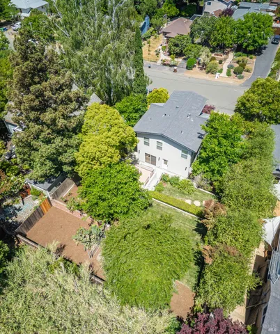 $999,000 | 225 Berna Avenue, Napa, CA 94559