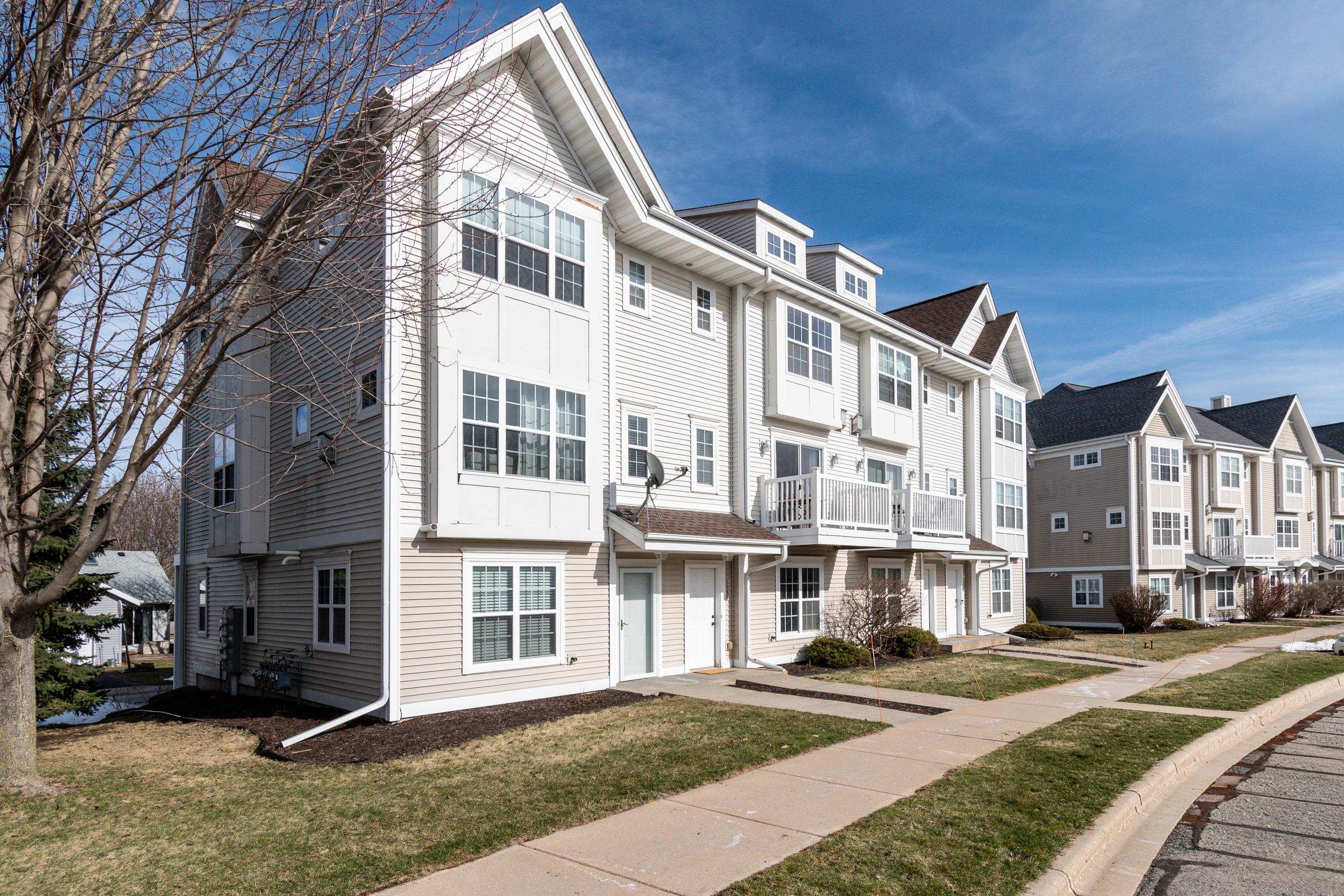 3739 Design Madison, WI 53719 - Photo 5 of 53