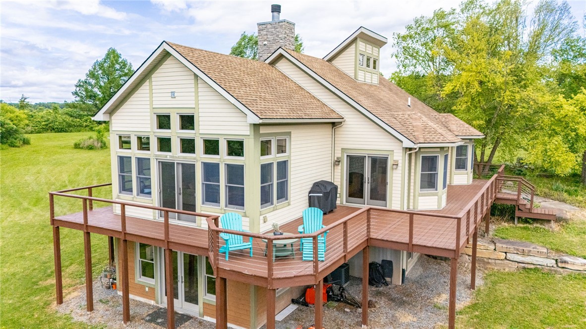 9247 Gray Road West Bloomfield, NY 14469 - Photo 4 of 46