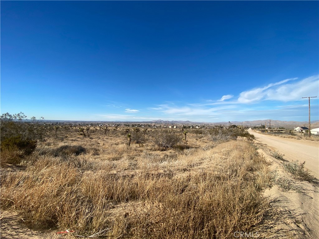 1 Tussing Ranch Road Apple Valley, CA 92308 - Photo 10 of 18 a view of city and mountain