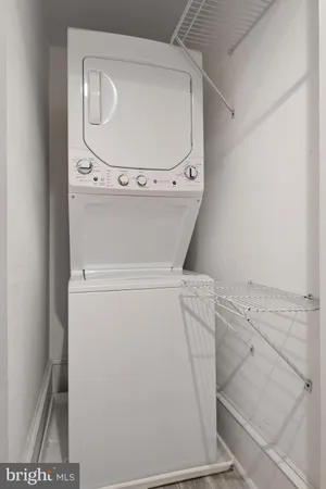 $9,500 | 1120 East Capitol Street Northeast, Washington, DC 20002