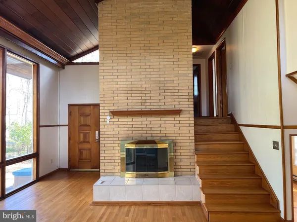 $498,000 | 102 Oak Drive, Annapolis, MD 21403