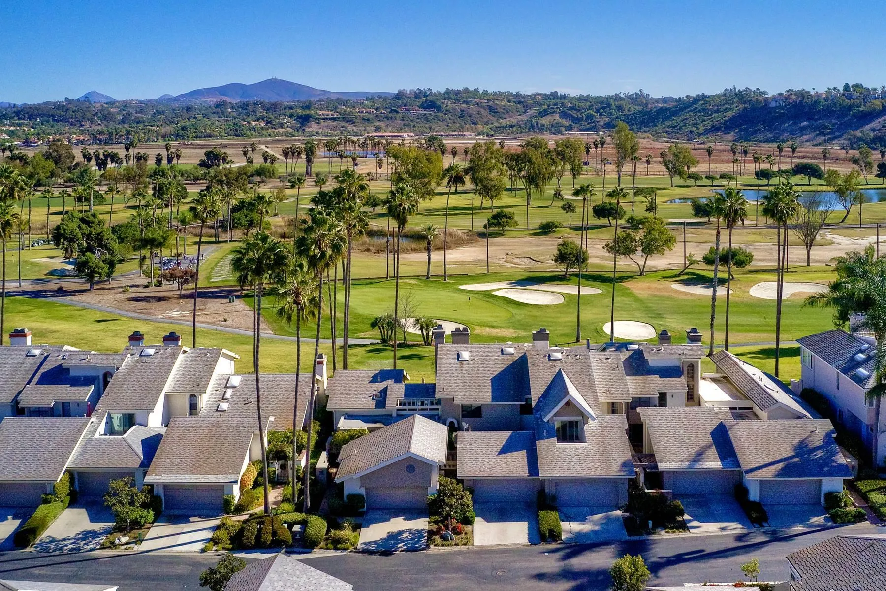 4027 Avenida Brisa Rancho Santa Fe, CA 92091 - Photo 3 of 24 Gallery Image 3