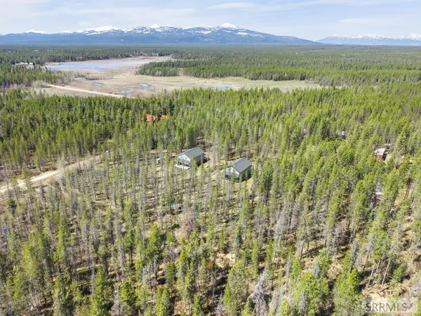 $845,000 | 4062 Steelhead Road, Island Park, ID 83429