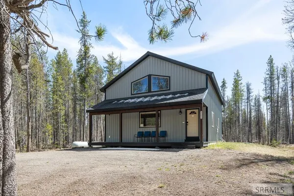 $845,000 | 4062 Steelhead Road, Island Park, ID 83429